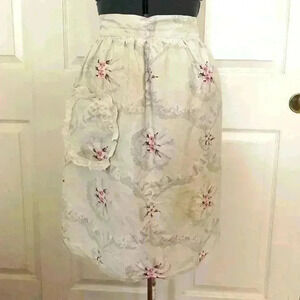 vtg handmade flower apron with pocket fits most
